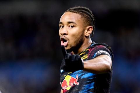 Chelsea and Manchester United dealt blow as Christopher Nkunku extends RB Leipzig contract