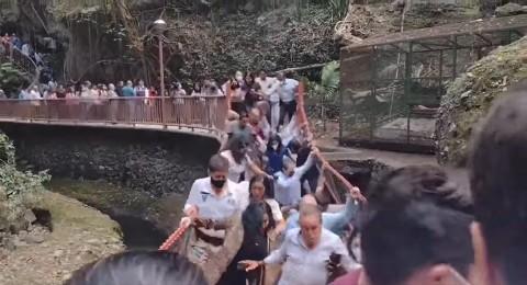 Bridge collapses during its opening ceremony sending mayor and guests into river