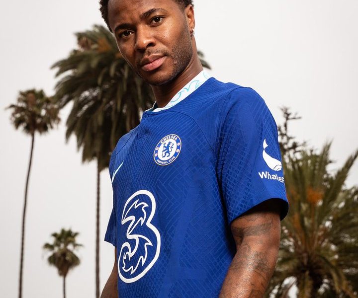 Chelsea confirm signing of Raheem Sterling from Manchester City