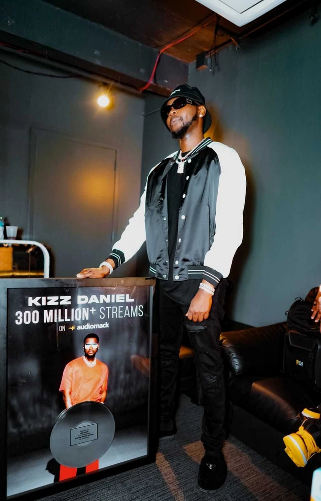 Kizz Daniel receives plaque from Audiomack for hitting over 300 million streams