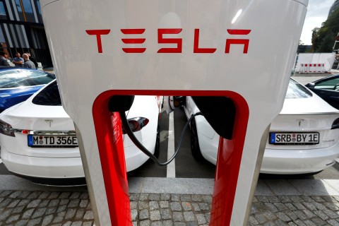 Tesla’s Supercharger stations considered "illegal" in Germany