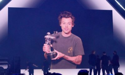 ‘I’m about to go onstage just down the road’ – Harry Styles accepts VMA win virtually