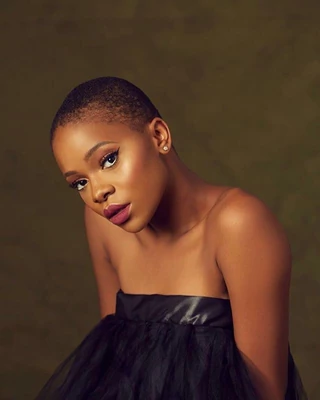 Zainab Balogun describes her experience with an ovarian cyst