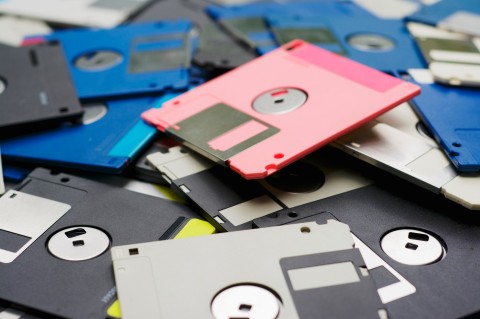 Japan to stop using floppy disks