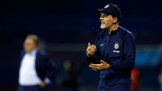 Thomas Tuchel shouts at his Chelsea players during their Champions League loss to Zagreb