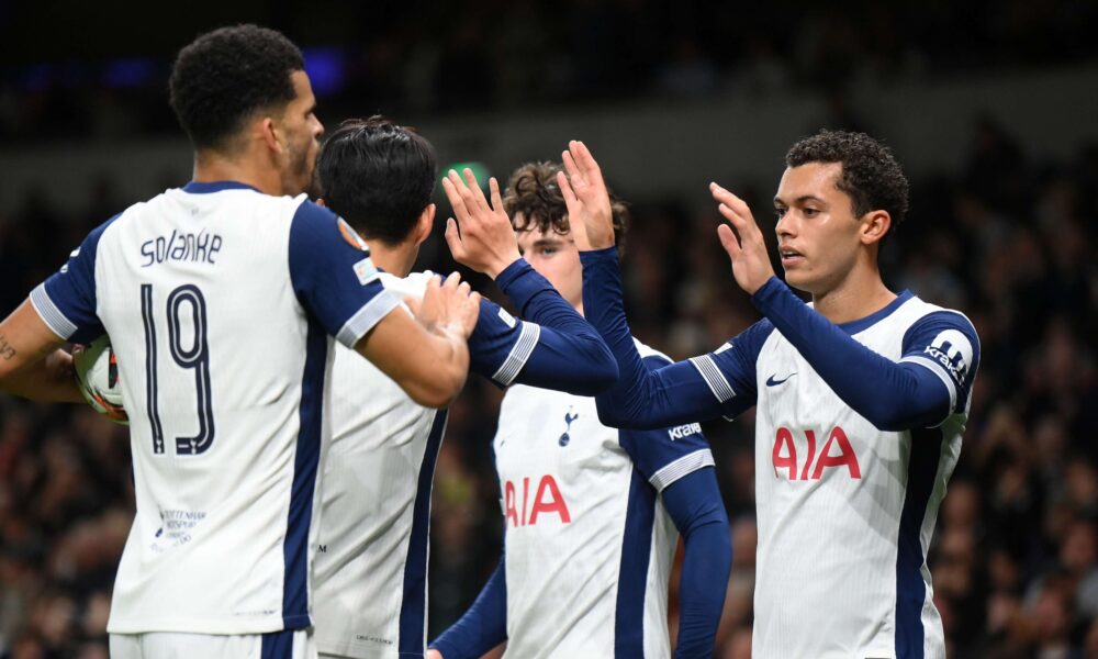 Tottenham aim brutal dig at Arsenal after a ten-man Europa League win