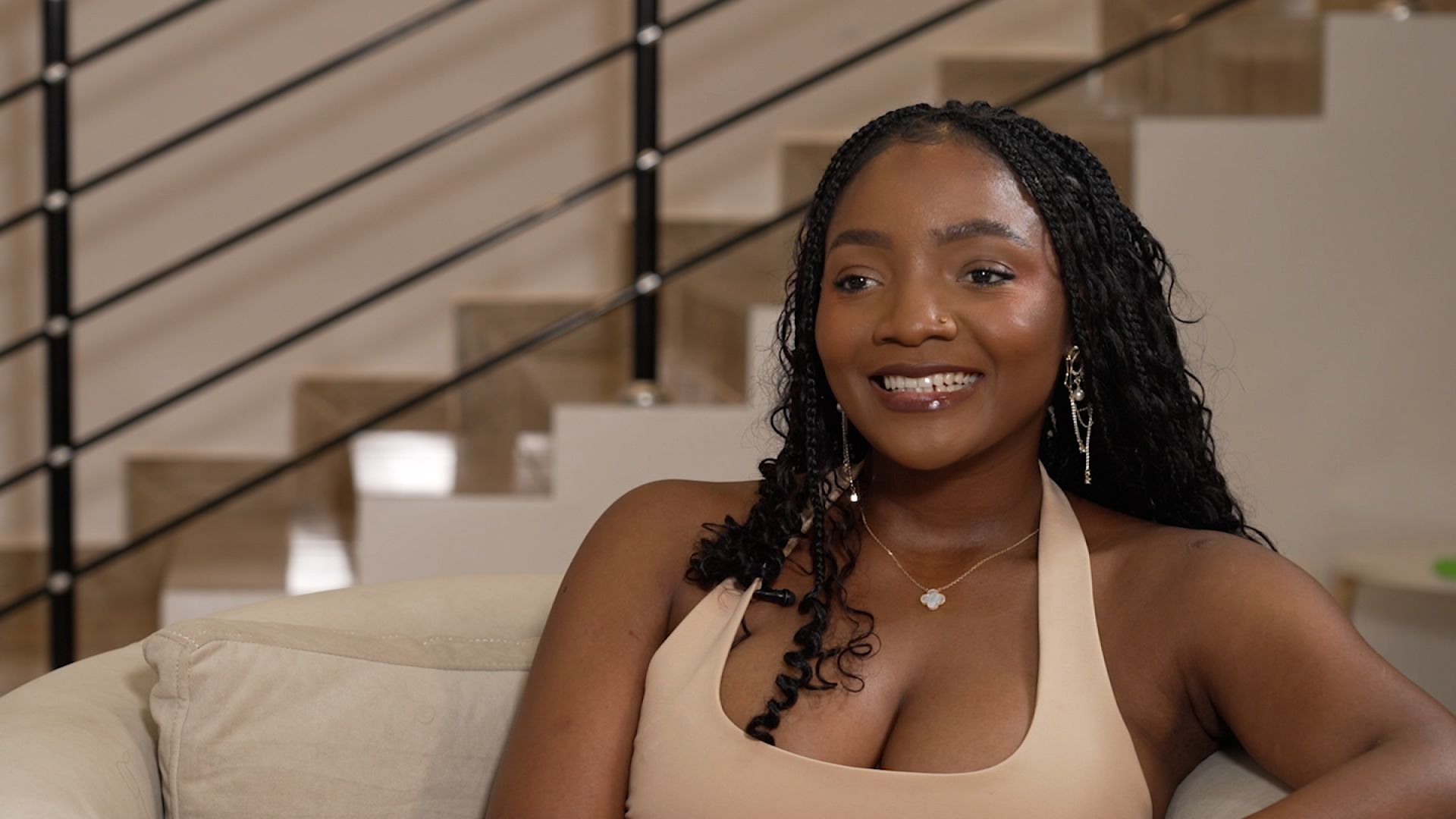 Don't raise your daughters to be financially dependent on others — Simi