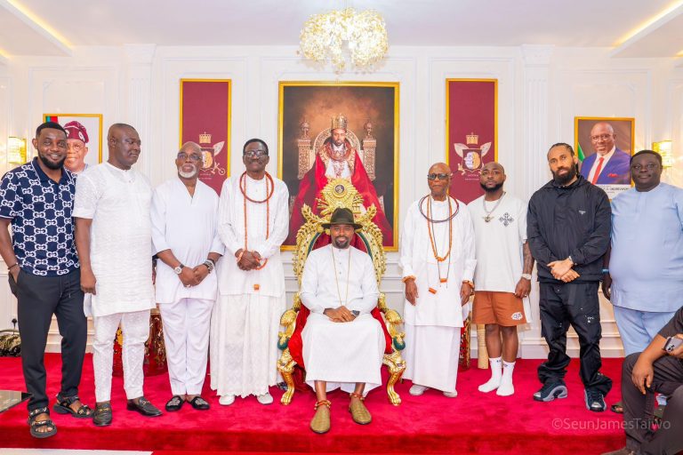 Warri AGAIN: Davido, Phyno and others visit Olu of Warri