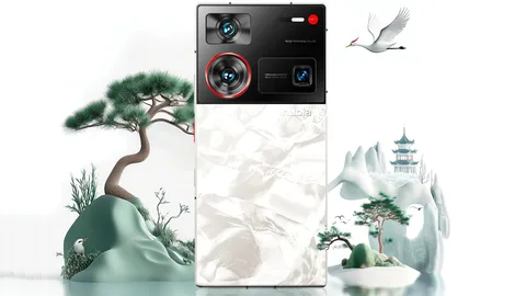 Video shows the new 35mm camera and another unique selling feature of the Nubia Z70 Ultra