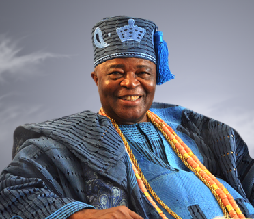 Oba Adedotun Gbadebo cautions Ogun booksellers on piracy