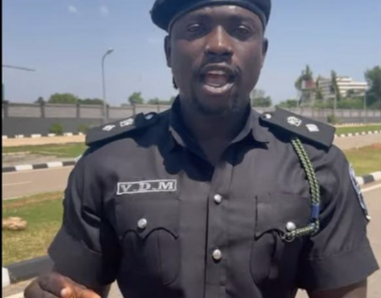 VeryDarkMan apologises for using police uniform