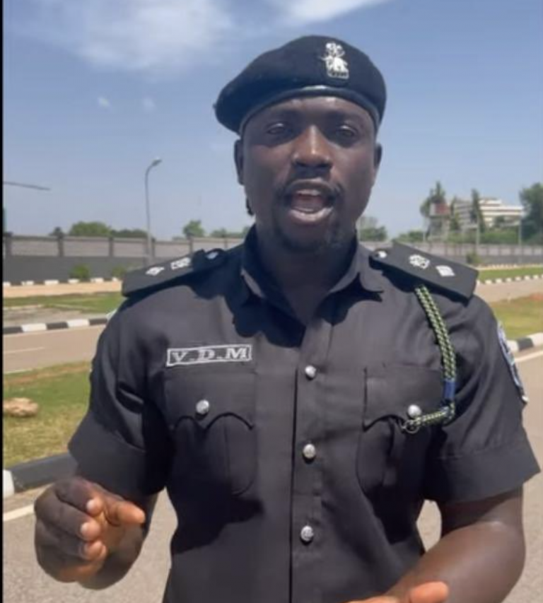 VeryDarkMan apologises for using police uniform